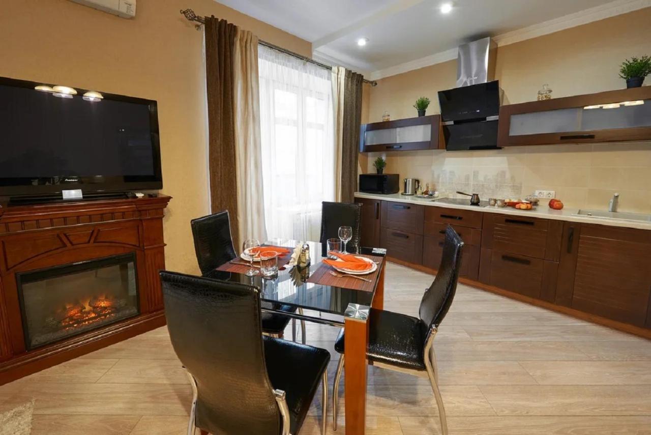 Paulmarie Apartments On Prs. Lenina, 51 Gomel Eksteriør billede